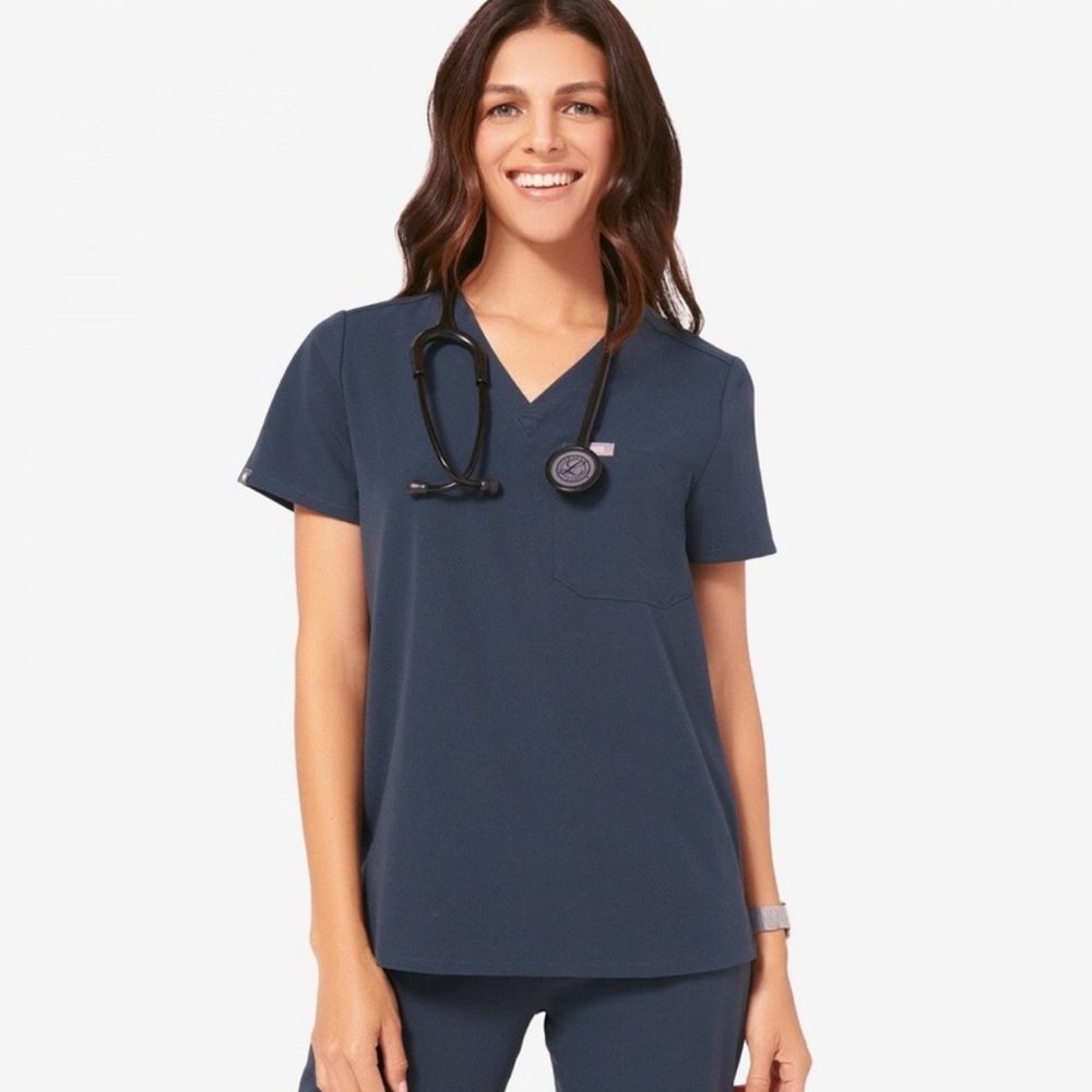 Figs Dark Harbor Catarina Top